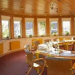 Adler Golf-& Tagungshotel 3* Harth-Poellnitz