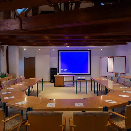 Adler Golf-& Tagungshotel Hotel Harth-Poellnitz