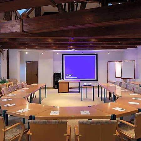 Adler Golf-& Tagungshotel 3* Harth-Poellnitz